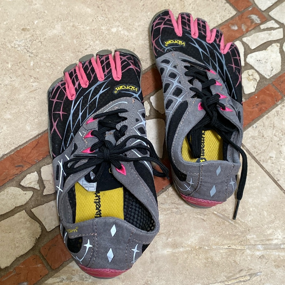 Vibram size 37